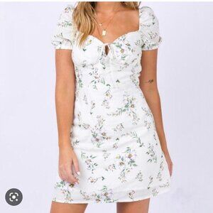 Princess polly Nelly white floral mini dress size 4